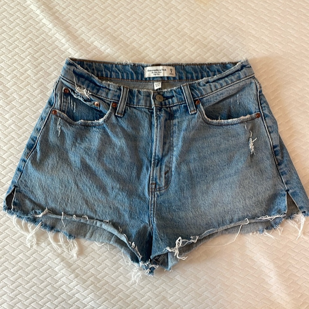Abercrombie Curve Love Mom Short High Rise jean shorts